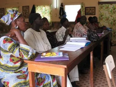 Initiation des enseignants duu de Sikasso à lʼécriture du duungooma2011